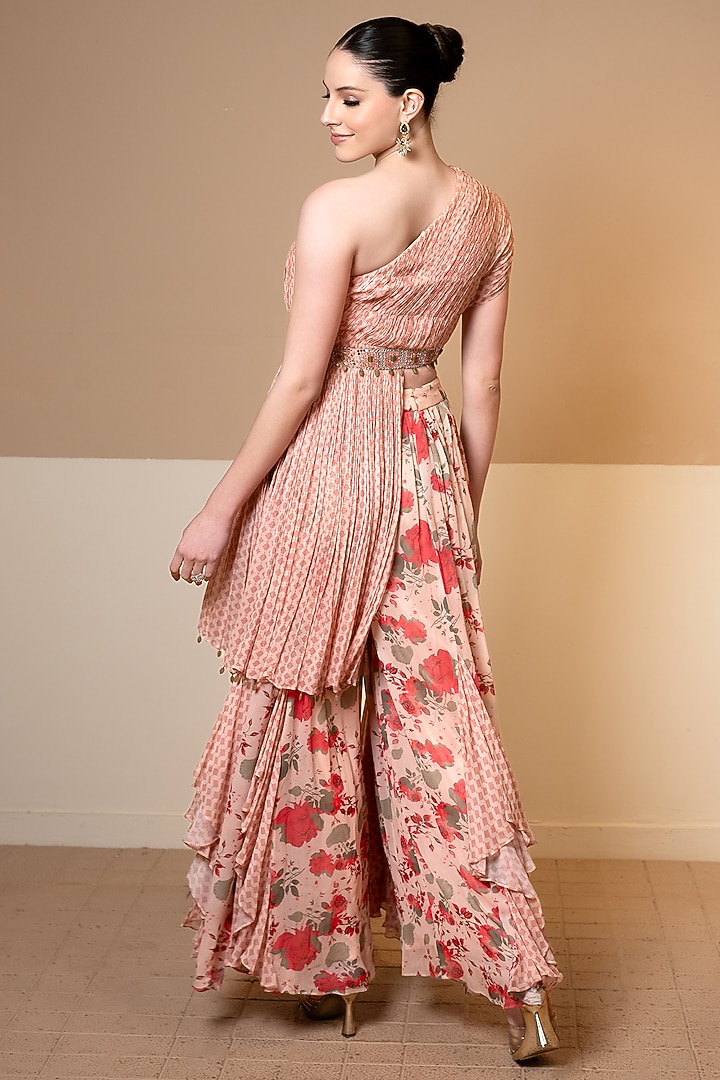 Peach Georgette Printed Palazzo Pant Set by Kelaayah at Pernia's Pop Up Shop