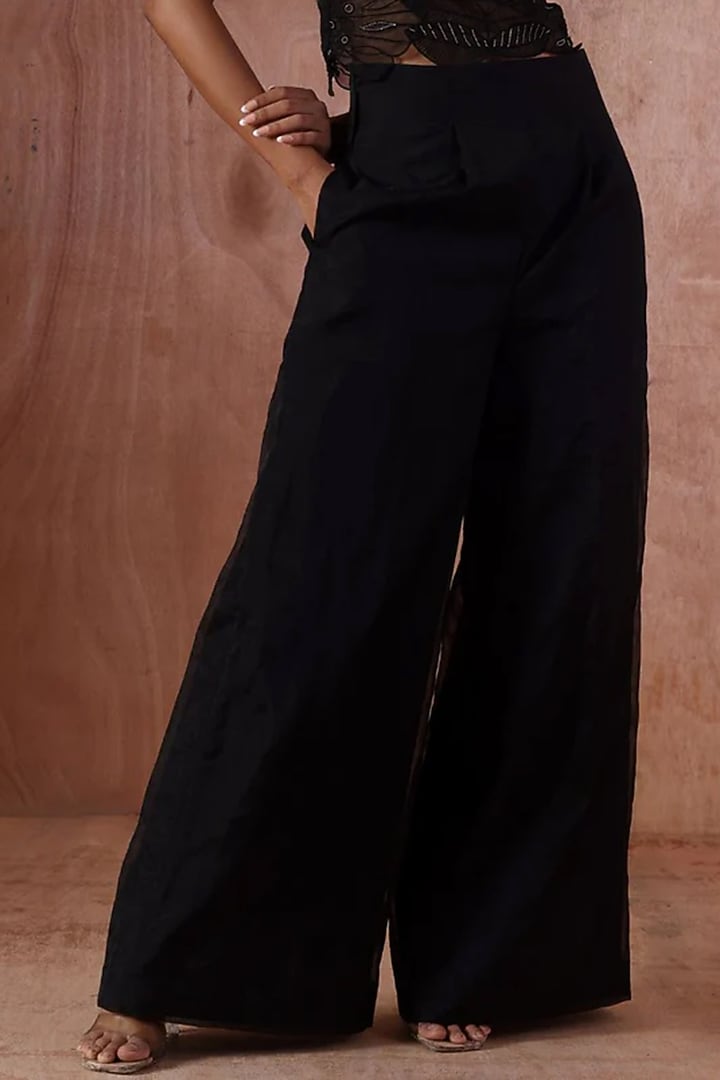 Black Organza Floral Applique Co-Ord Set by Kliitche by Isha Kedia at Pernia's Pop Up Shop