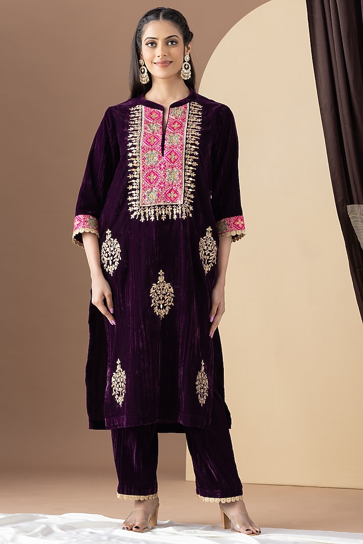 Wine Crushed Velvet Zari Embellished Kurta Set by KM By Kavita at Pernia's Pop Up Shop
