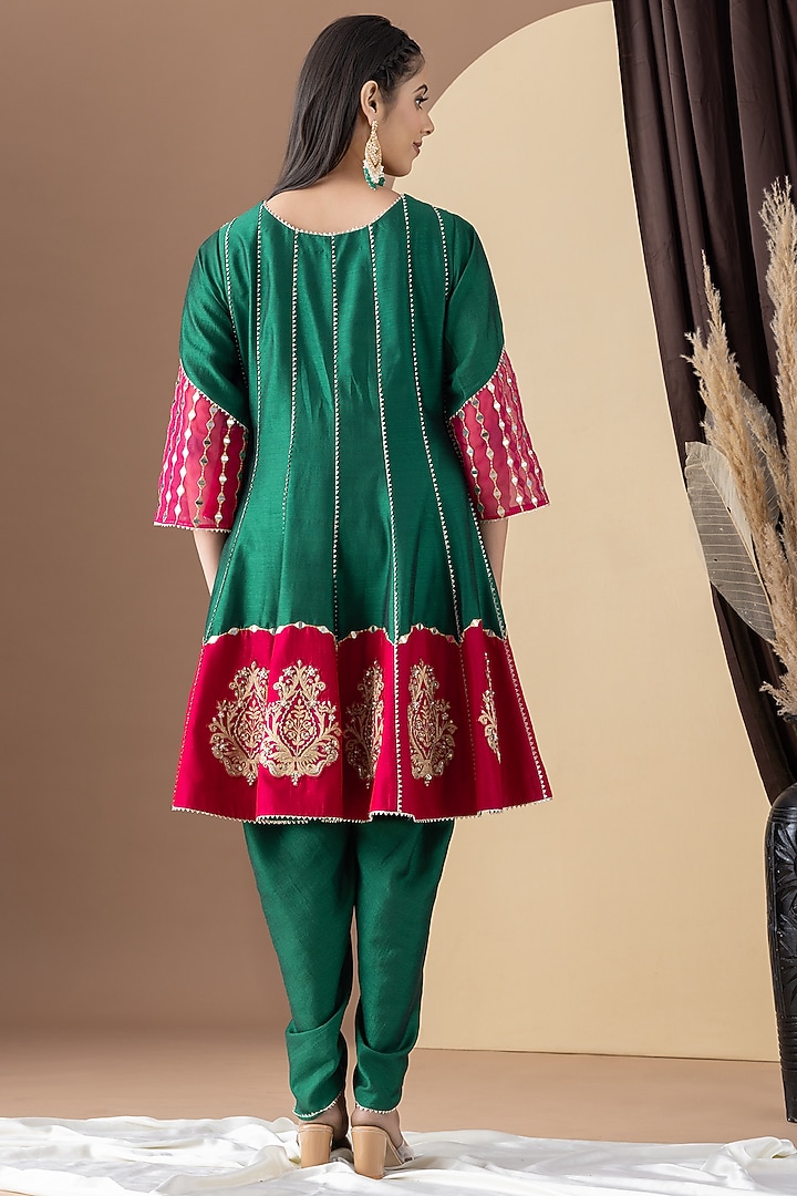 Emerald Green Bamberg Silk Sequins Embellished Kalidar Kurta Set by KM By Kavita at Pernia's Pop Up Shop