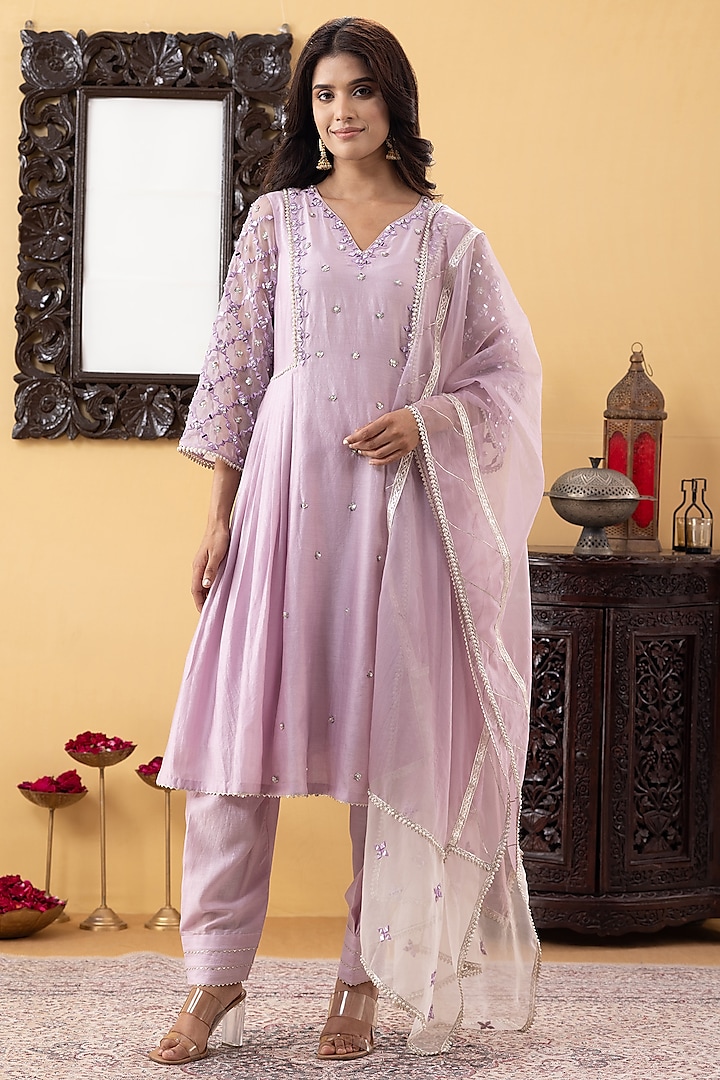 Lavender Chanderi Mirror & Sequins Hand Work Kurta Set by KM By Kavita at Pernia's Pop Up Shop