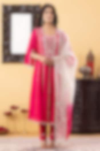 Fuchsia Pink Chanderi Mirror & Sequins Hand Work Kurta Set by KM By Kavita at Pernia's Pop Up Shop