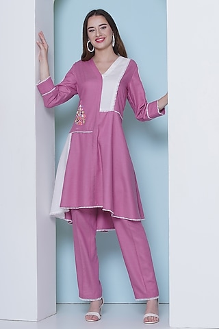 Pink Linen Cotton Hand Embroidered & Color-Blocked Co-Ord Set by KM By Kavita