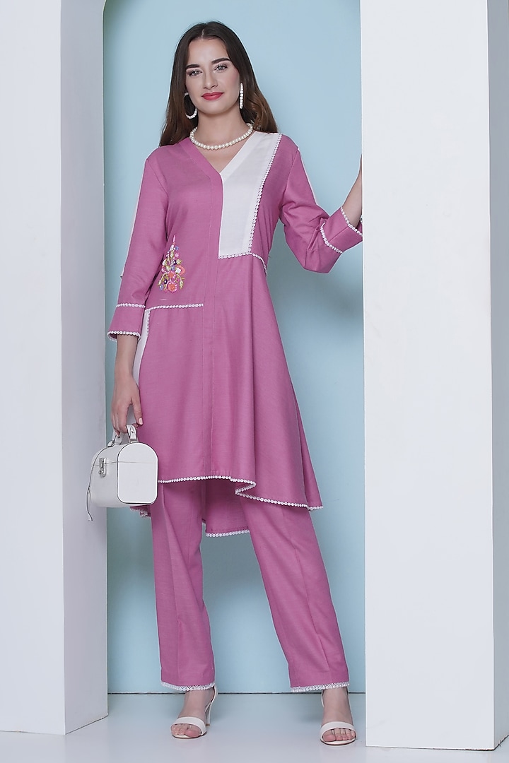 Pink Linen Cotton Hand Embroidered & Color-Blocked Co-Ord Set by KM By Kavita at Pernia's Pop Up Shop