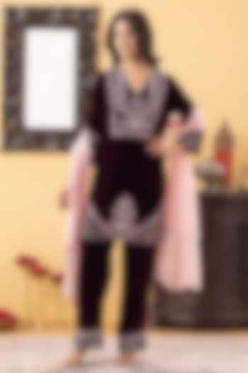 Wine Velvet Hand Embroidered Kurta Set by KM By Kavita at Pernia's Pop Up Shop