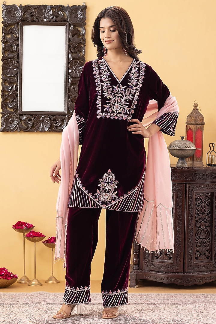 Wine Velvet Hand Embroidered Kurta Set by KM By Kavita at Pernia's Pop Up Shop