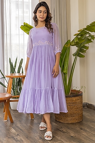 Lilac Chanderi Embroidered Kurta by Khamaj India