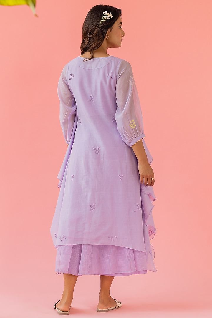 Lilac Chanderi Embroidered Kurta Set by Khamaj India at Pernia's Pop Up Shop