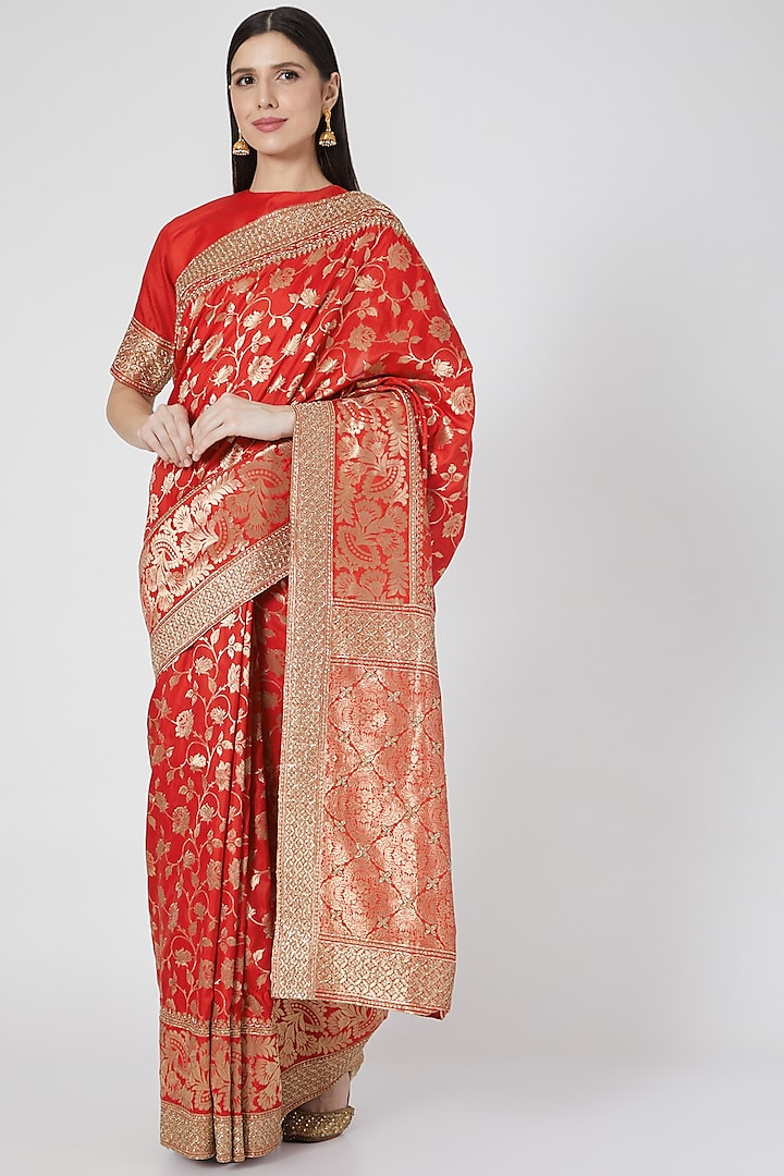 Red Embroidered Saree Set by Komal Shah