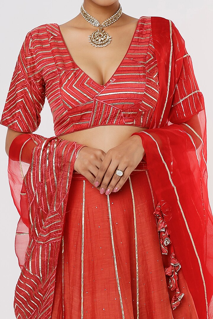 Red Chanderi Embellished Wedding Lehenga Set by Komal Shah at Pernia's Pop Up Shop