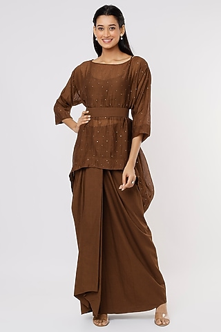 Burnt Henna Brown Draped Skirt Set With Belt by Komal Shah