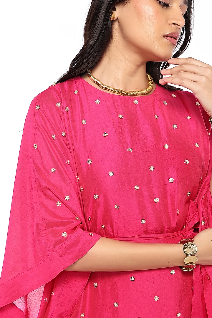 Hot Pink Chanderi Floral Hand Embroidered Kaftan Set by Komal Shah at Pernia's Pop Up Shop