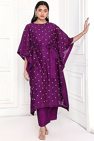 Deep Purple Chanderi Floral Hand Embroidered Kaftan Set by Komal Shah