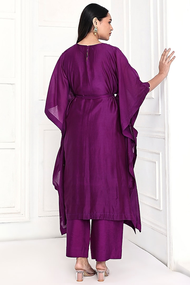 Deep Purple Chanderi Floral Hand Embroidered Kaftan Set by Komal Shah at Pernia's Pop Up Shop