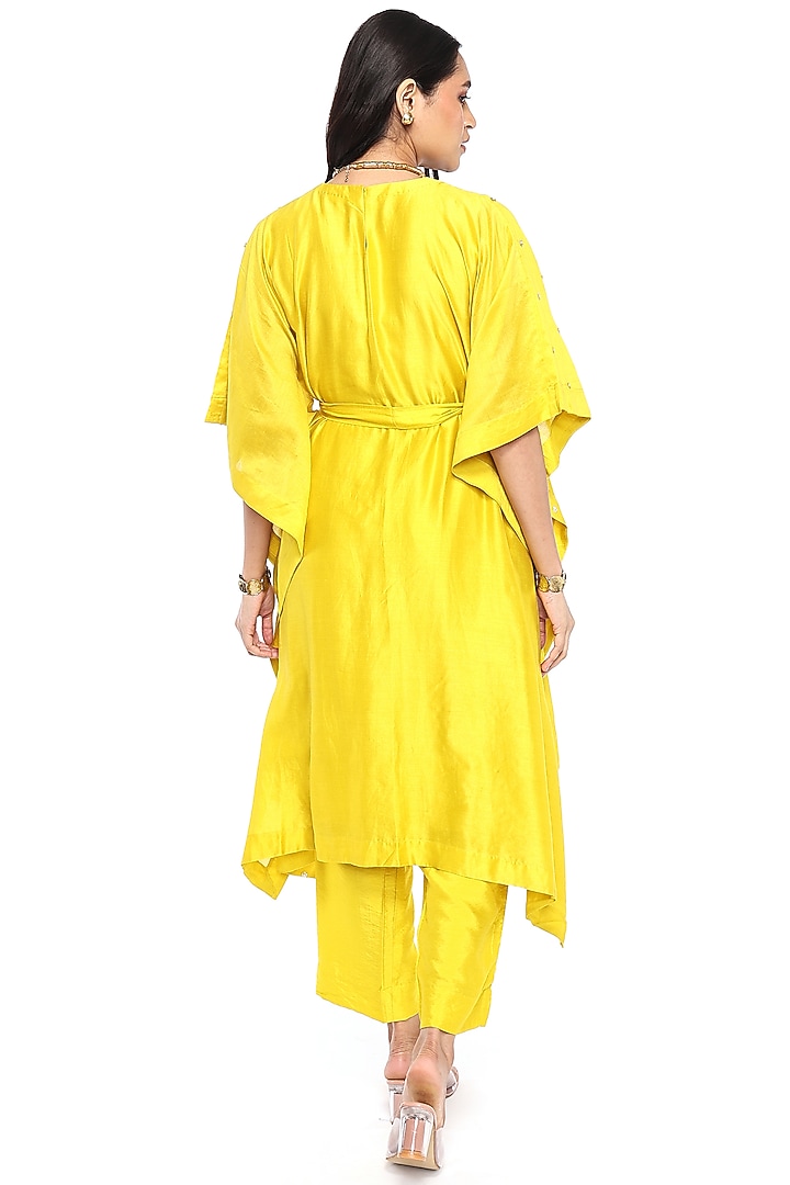Mustard Chanderi Floral Hand Embroidered Kaftan Set by Komal Shah at Pernia's Pop Up Shop