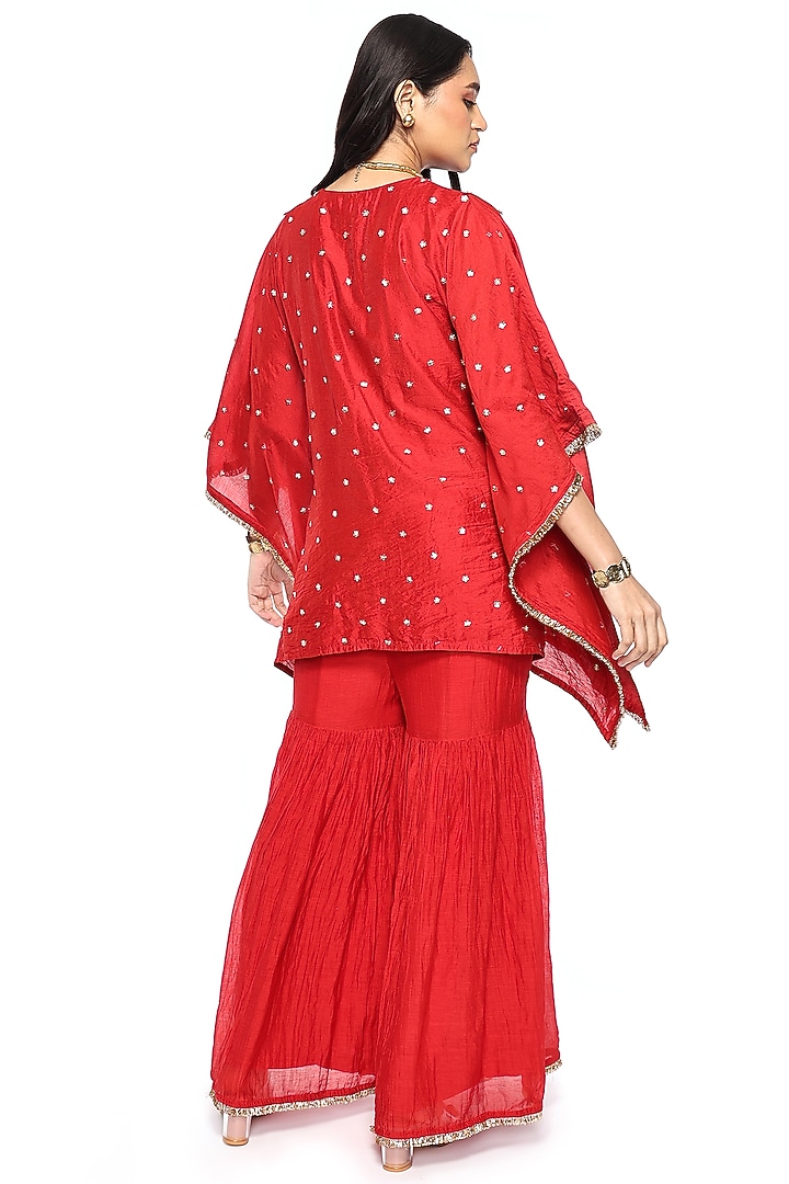 Red Chanderi Gharara Set  by Komal Shah at Pernia's Pop Up Shop
