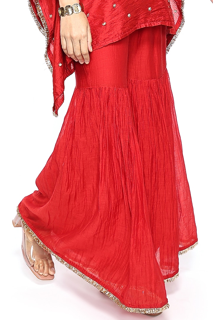 Red Chanderi Gharara Set  by Komal Shah at Pernia's Pop Up Shop
