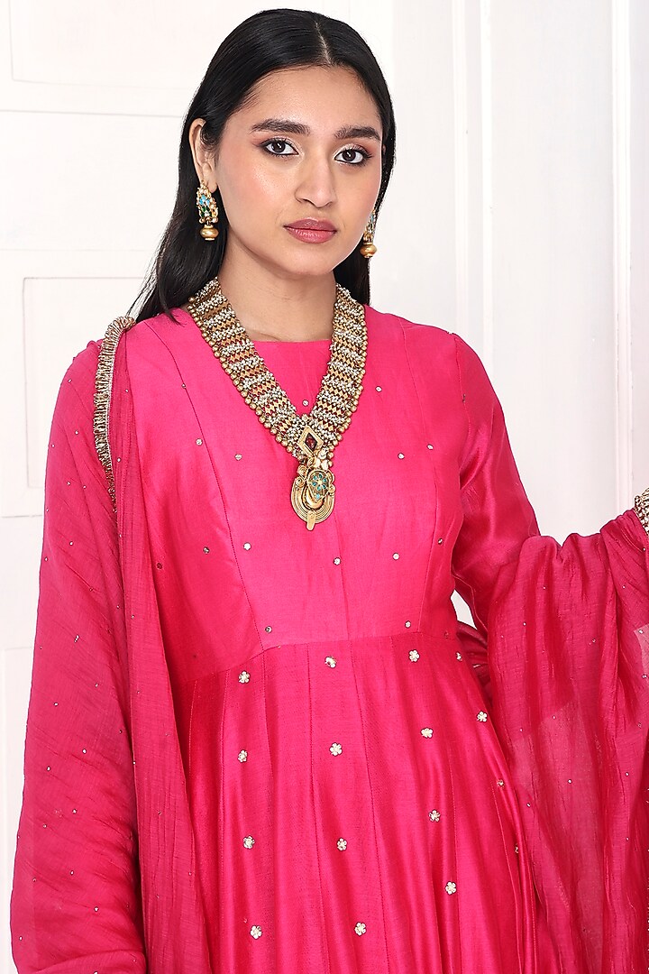 Hot Pink Chanderi Floral Embroidered Party Wear Anarkali Set by Komal Shah at Pernia's Pop Up Shop