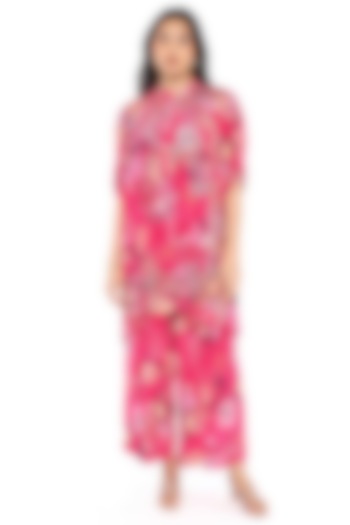 Pink Crepe Printed & Sequin Embroidered Tunic Set by Komal Shah at Pernia's Pop Up Shop