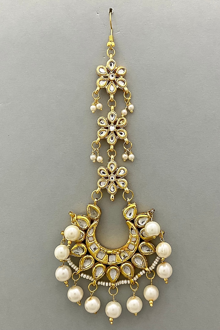 Gold Plated Floral Maang Tikka by Just Shraddha at Pernia's Pop Up Shop