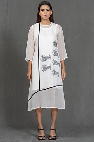 White Straight Hand Painted Tunic by Kimaya by Vandana Rathi