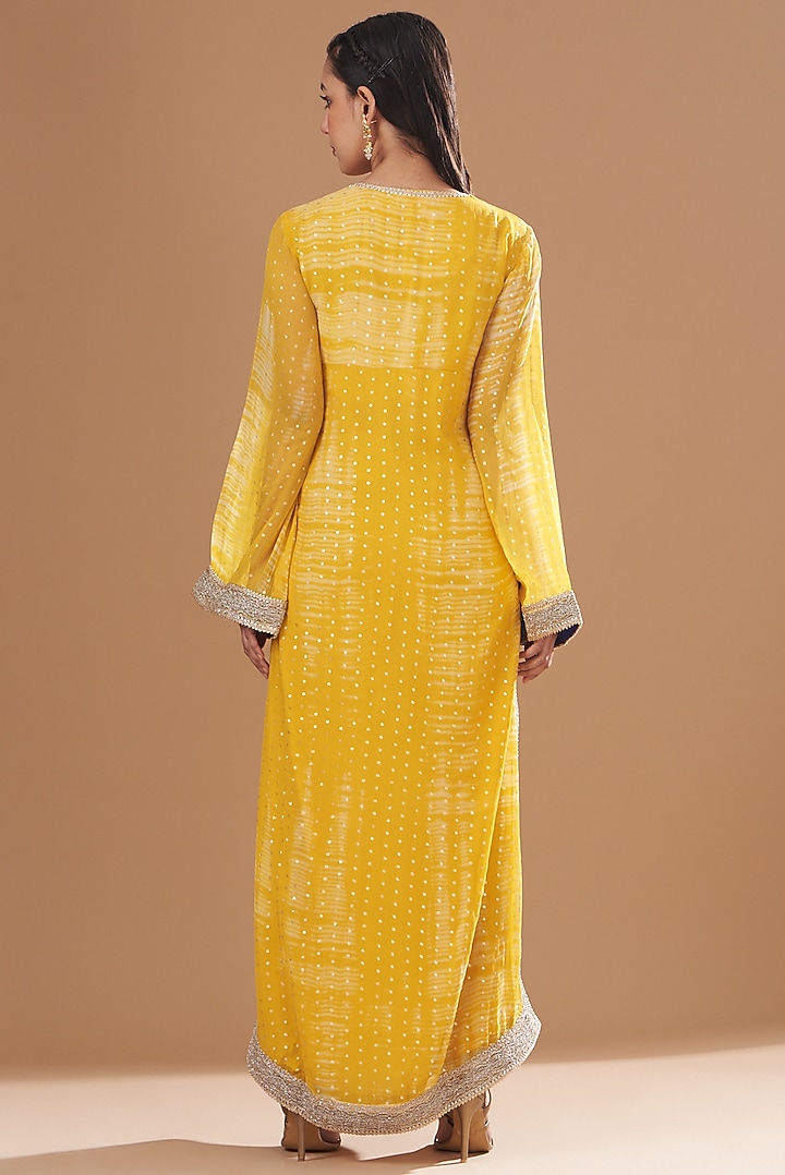 Yellow Chiffon Tie-Dyed Kurta Set by Kisneel by Pam at Pernia's Pop Up Shop