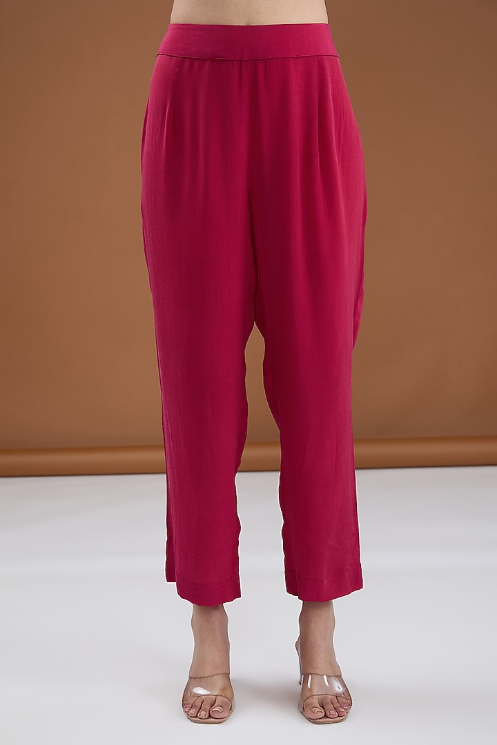 Fuchsia Viscose Organza Tie-Dye Zari Embroidered & Foil Printed Kaftan Set by Kisneel by Pam at Pernia's Pop Up Shop