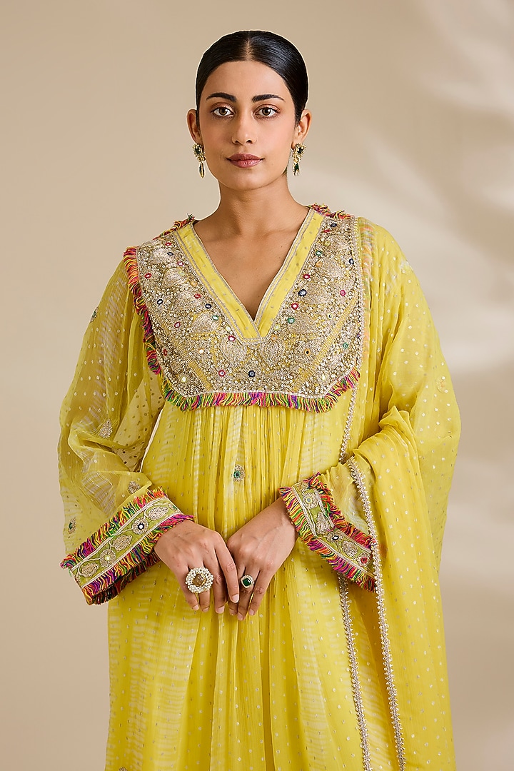 Yellow Chiffon Mirror Embroidered & Tie-Dyed Kurta Set by Kisneel by Pam at Pernia's Pop Up Shop
