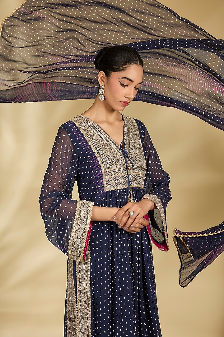 Navy Blue Chiffon Foil Kurta Set by Kisneel by Pam at Pernia's Pop Up Shop