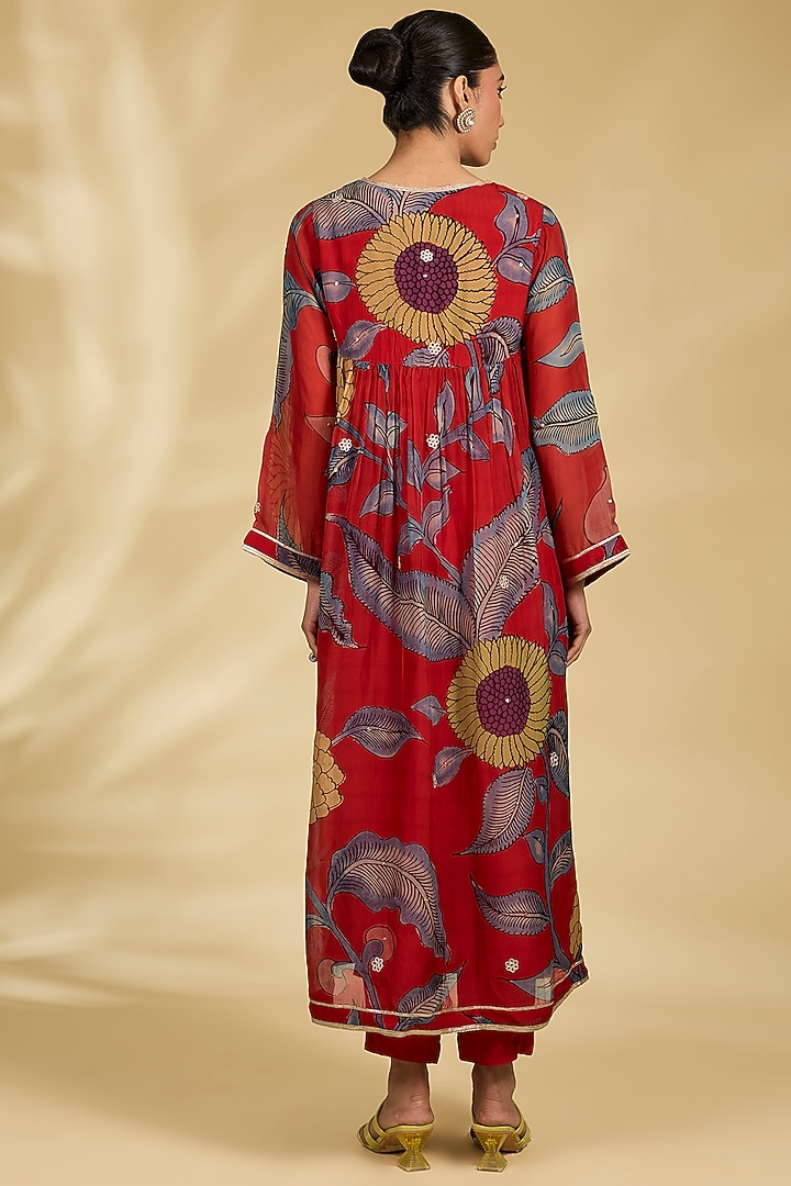 Red Crepe Kalamkari Printed Kurta Set by Kisneel by Pam at Pernia's Pop Up Shop
