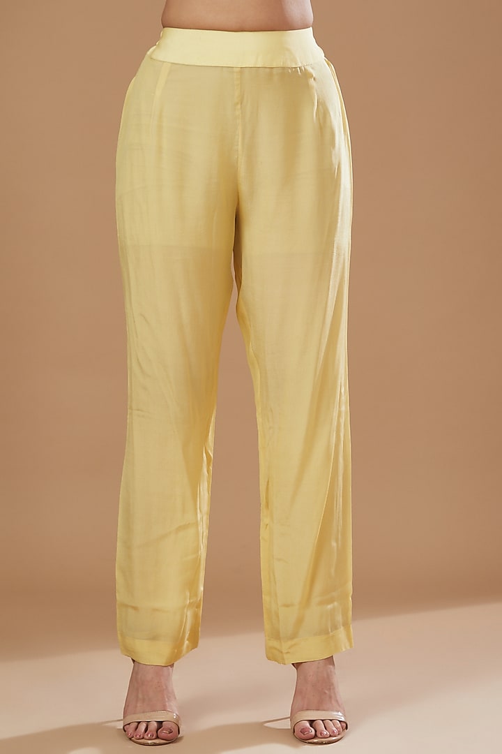 Yellow Organza Straight Kurta Set by Kisneel by Pam at Pernia's Pop Up Shop