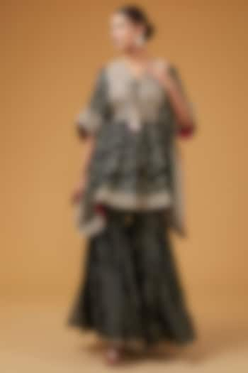 Black Crepe Foil Printed Tie-Dye Gharara Set by Kisneel by Pam at Pernia's Pop Up Shop