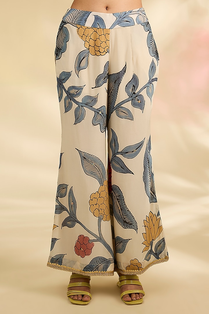 Ivory Crepe Kalamkari Printed Co-Ord Set by Kisneel by Pam at Pernia's Pop Up Shop