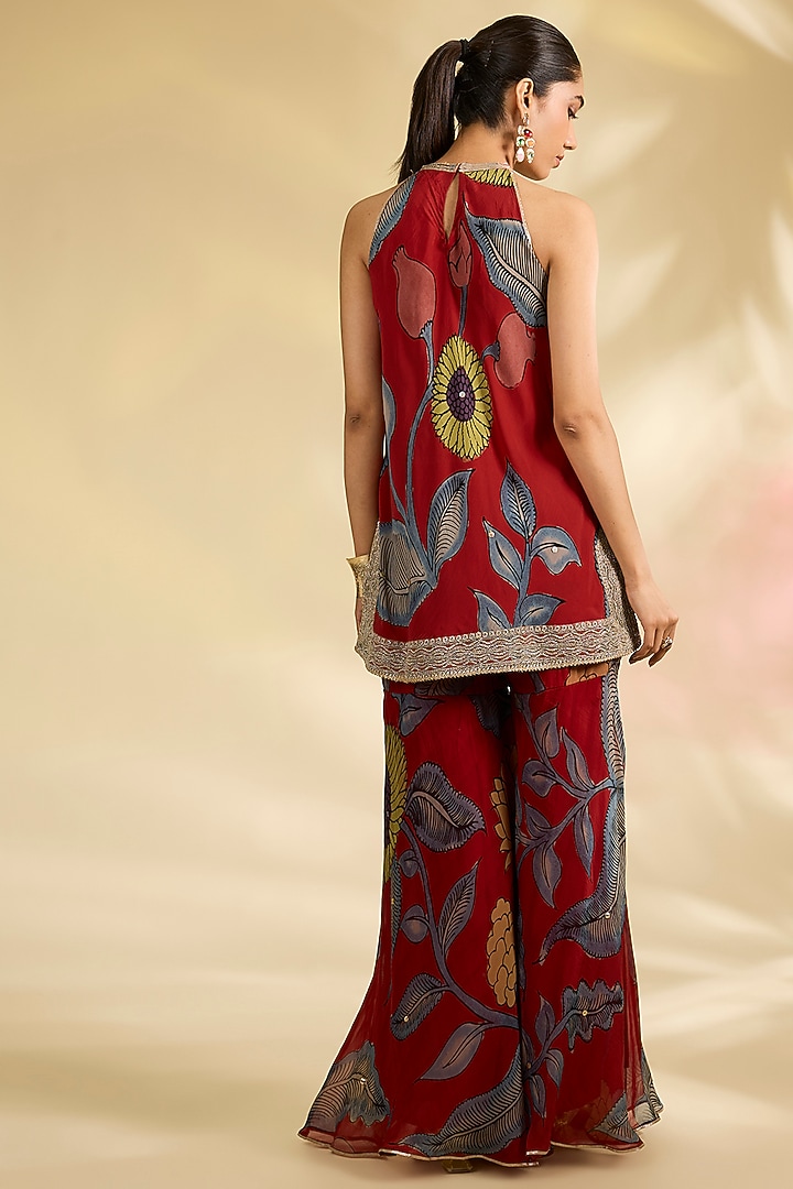 Red Organza Kalamkari Printed Gharara Set by Kisneel by Pam at Pernia's Pop Up Shop