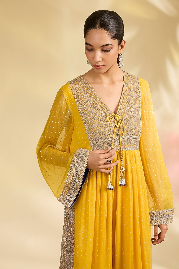 Yellow Chiffon Foil Printed Kurta Set by Kisneel by Pam at Pernia's Pop Up Shop
