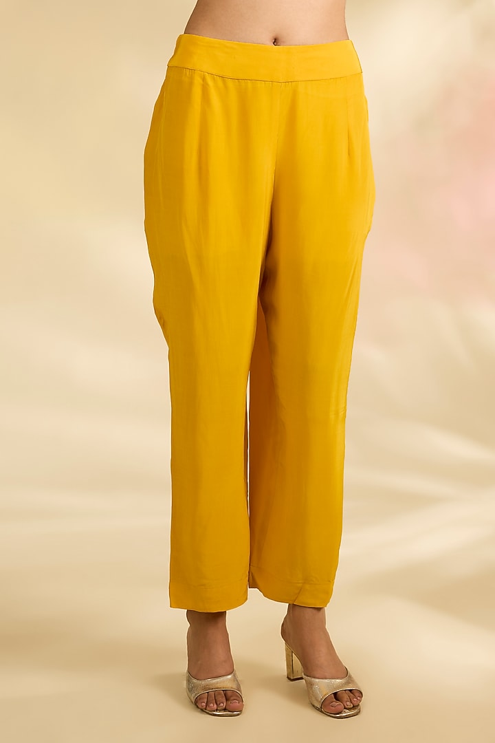 Yellow Organza Foil Printed Kaftan Set by Kisneel by Pam at Pernia's Pop Up Shop