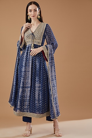 Blue Chiffon Tie-Dye Straight Kurta Set by Kisneel by Pam