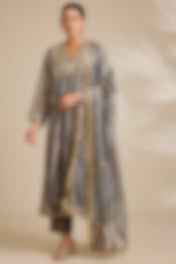 Charcoal Grey Tissue Pearl Kurta Set by Kisneel by Pam at Pernia's Pop Up Shop
