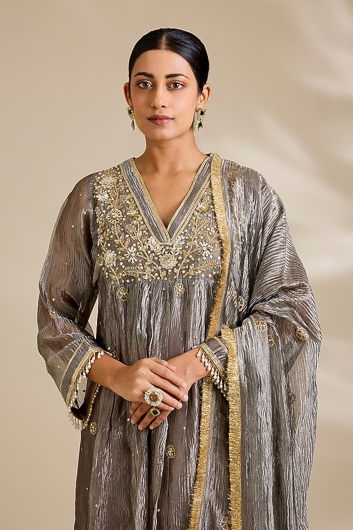 Charcoal Grey Tissue Pearl Kurta Set by Kisneel by Pam at Pernia's Pop Up Shop