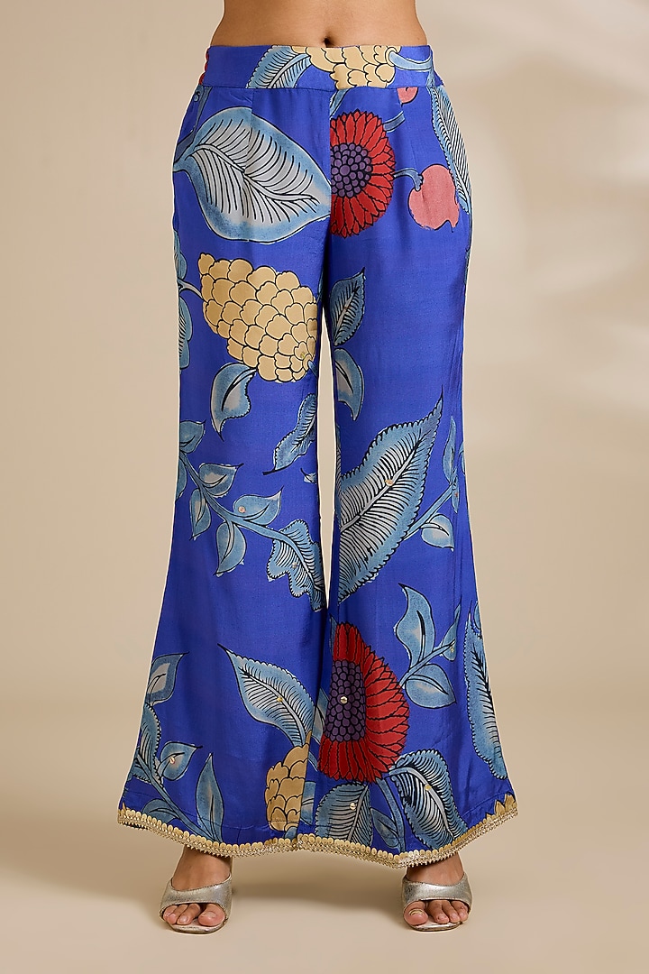 Blue Viscose Silk Aari Work Kurta Set by Kisneel by Pam at Pernia's Pop Up Shop