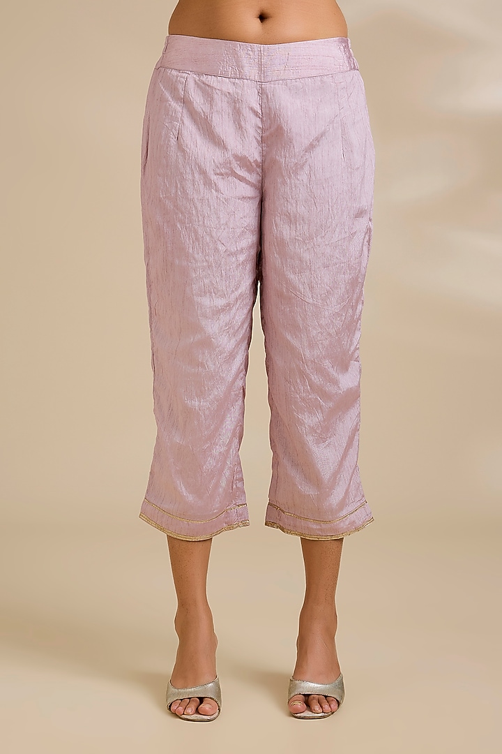 Lavender Chanderi Straight Kurta Set by Kisneel by Pam at Pernia's Pop Up Shop