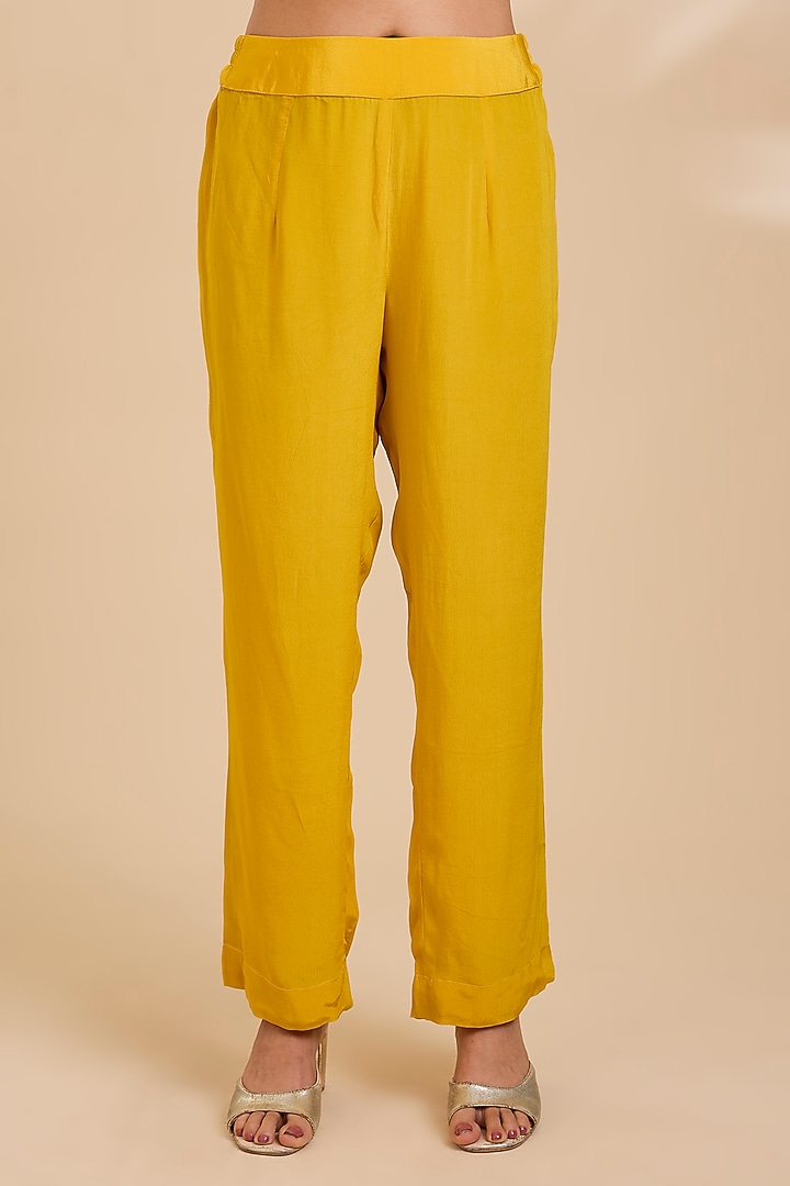 Yellow Organza Embroidered Kurta Set by Kisneel by Pam at Pernia's Pop Up Shop