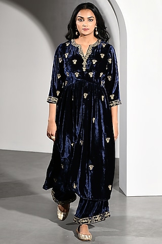 Blue Velvet Embroidered Kurta Set by K-ANSHIKA Jaipur
