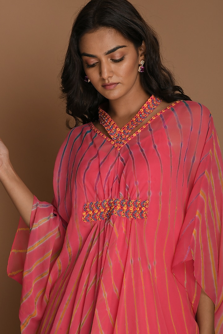 Pink Embellished Kaftan With Inner by K-ANSHIKA Jaipur at Pernia's Pop Up Shop