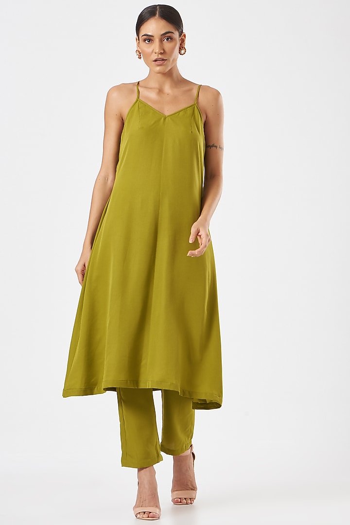 Olive Bandhej Pant Set by K-ANSHIKA Jaipur at Pernia's Pop Up Shop