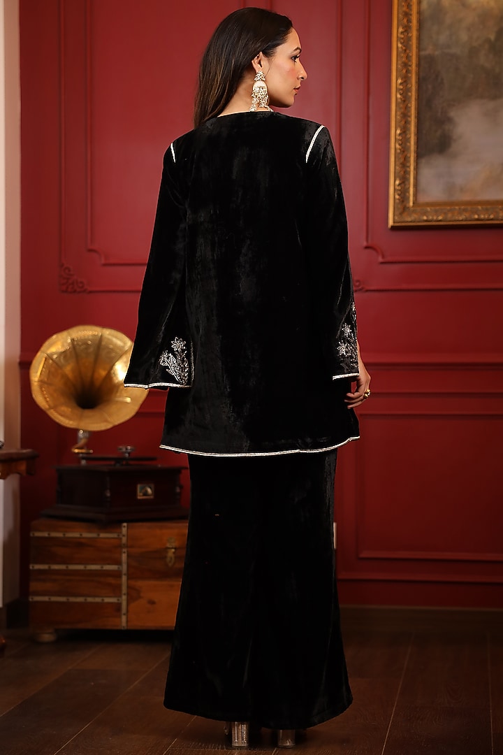 Black Velvet Resham Machine Embroidered Co-Ord Set by K-ANSHIKA Jaipur at Pernia's Pop Up Shop
