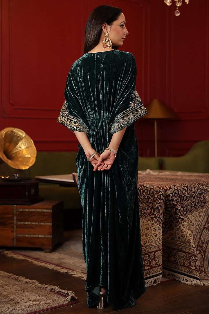 Teal Velvet Resham Machine Embroidered Kurta Set by K-ANSHIKA Jaipur at Pernia's Pop Up Shop
