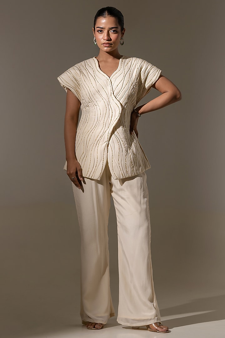 Off White Crepe Embroidered Jacket Set by K-ANSHIKA Jaipur at Pernia's Pop Up Shop
