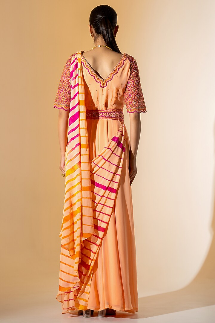 Peach Georgette Leheriya Draped Wedding Saree Set by K-ANSHIKA Jaipur at Pernia's Pop Up Shop