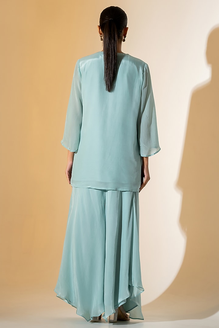 Sky Blue Crepe Thread Embroidered Kurta Set by K-ANSHIKA Jaipur at Pernia's Pop Up Shop